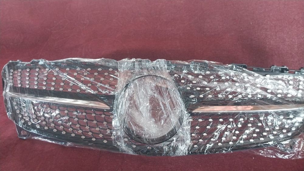 Продам решётки на мерседес