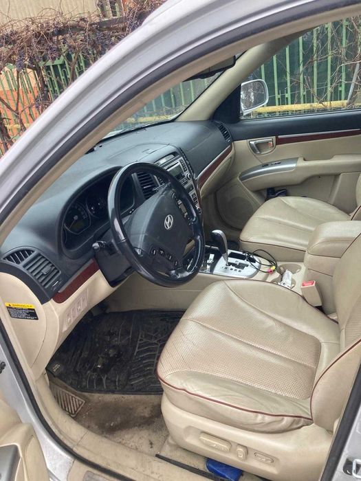 Vand Hyundai Santa Fe unic proprietar de nou