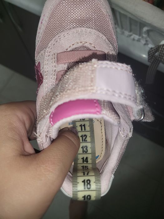 Adidasi Geox mărimea 23