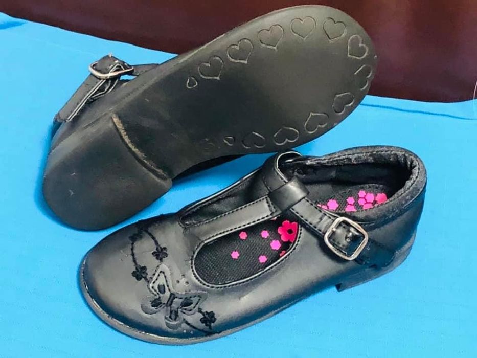 Pantofi scoala fata-marimea 31-32,inter20,5,ca piele Zara
