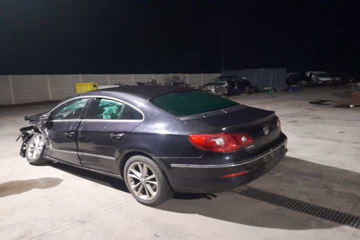 Dezmembrez Volkswagen VW Passat CC 1