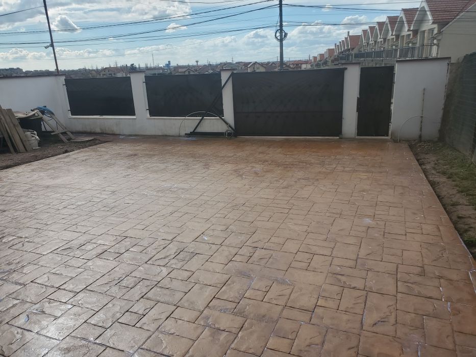 Beton amprentat  .