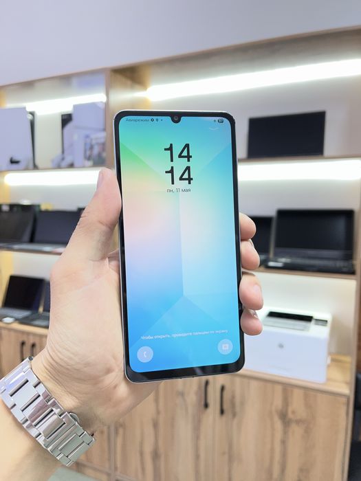 Телефон Samsung Galaxy A06