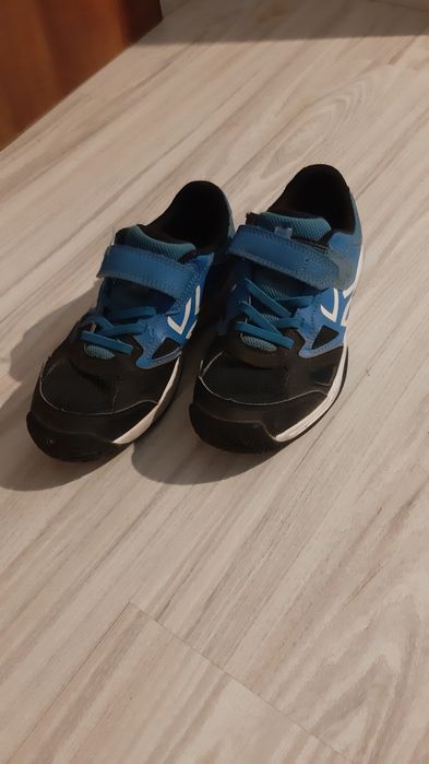 Тенис маратонки за момче