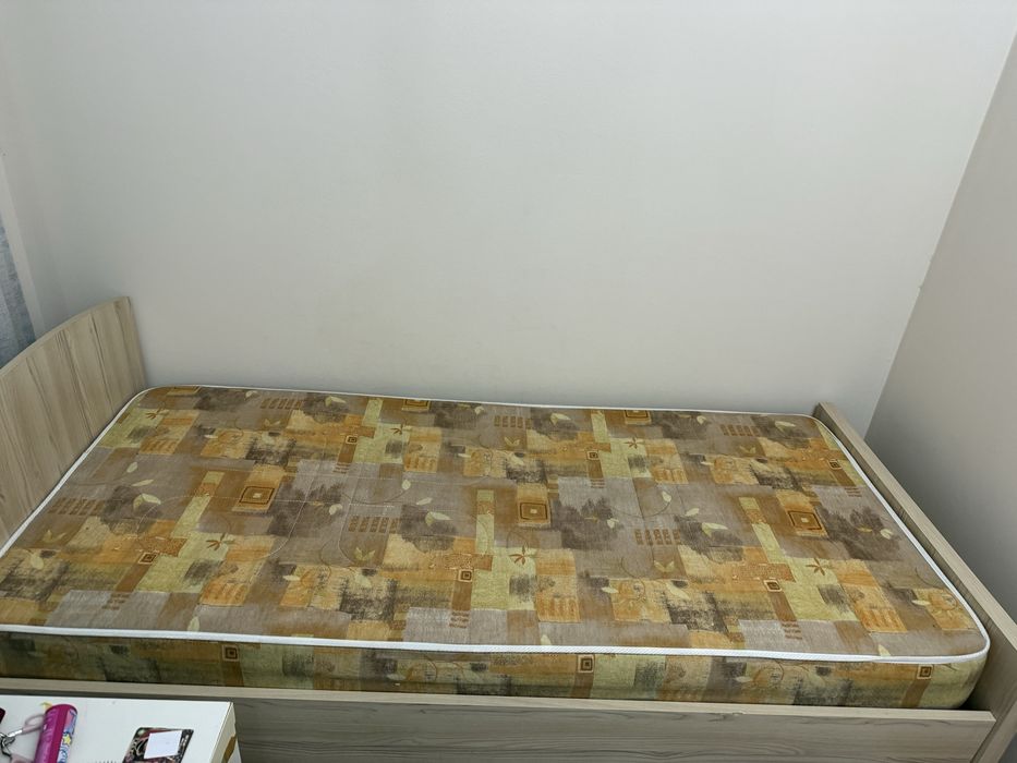 Продается кровать