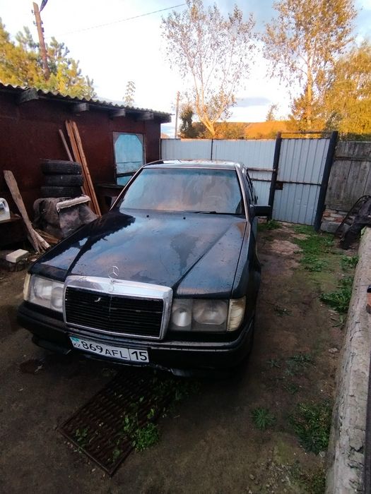 Продам Мерседес E230, в кузове w124