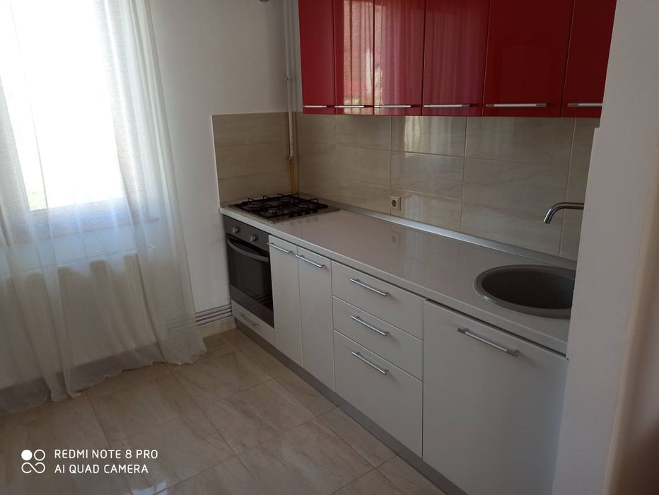 Închiriez apartament 42mp complet utilat