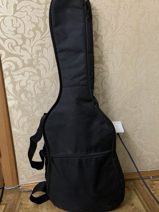 Продаю электрогитару YAMAHA