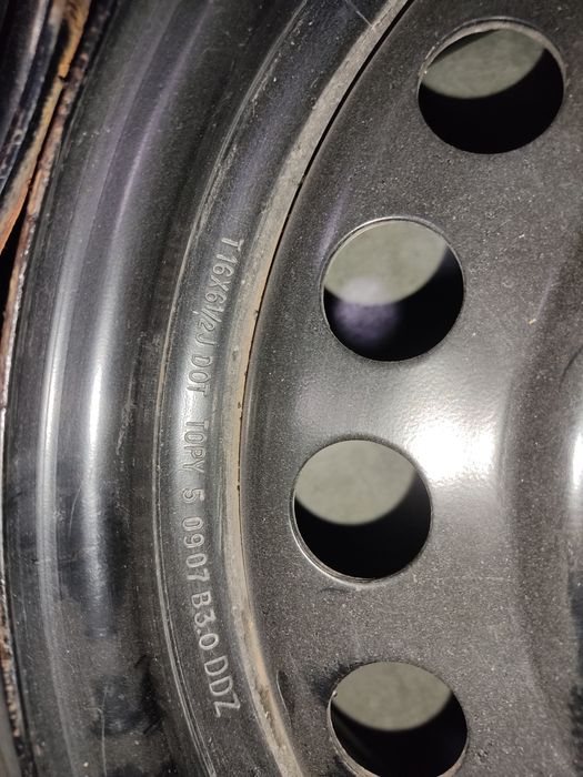 Продаются диски  железные 16 размер chevrolet orlando cruze captiva