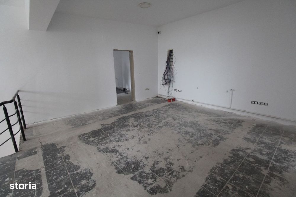 Spațiu comercial sau Birouri