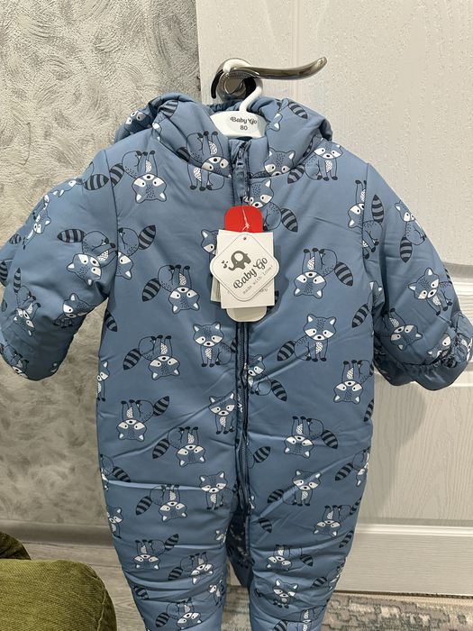 Продам детскую комбинезон