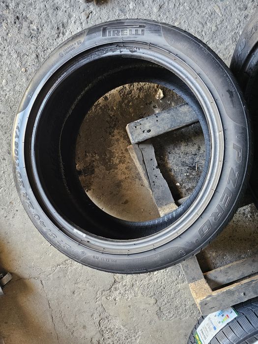 4 anvelope vara 275 40 20 Pirelli Pzero