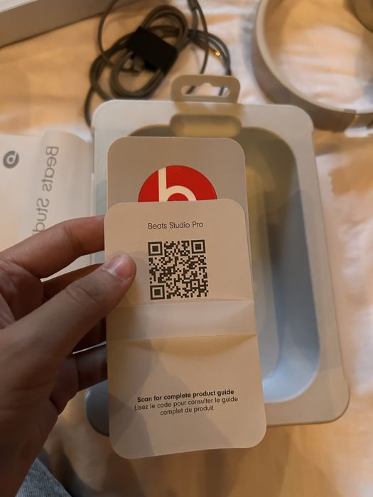 Beats studio pro почти новая только была распакована