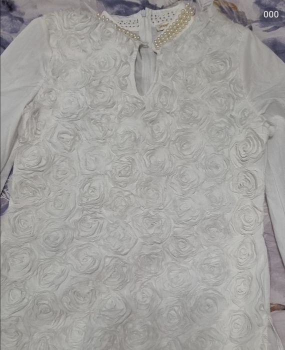 Дамска рокля на Sweet lady, S/M.Роклята е финно плетиво.