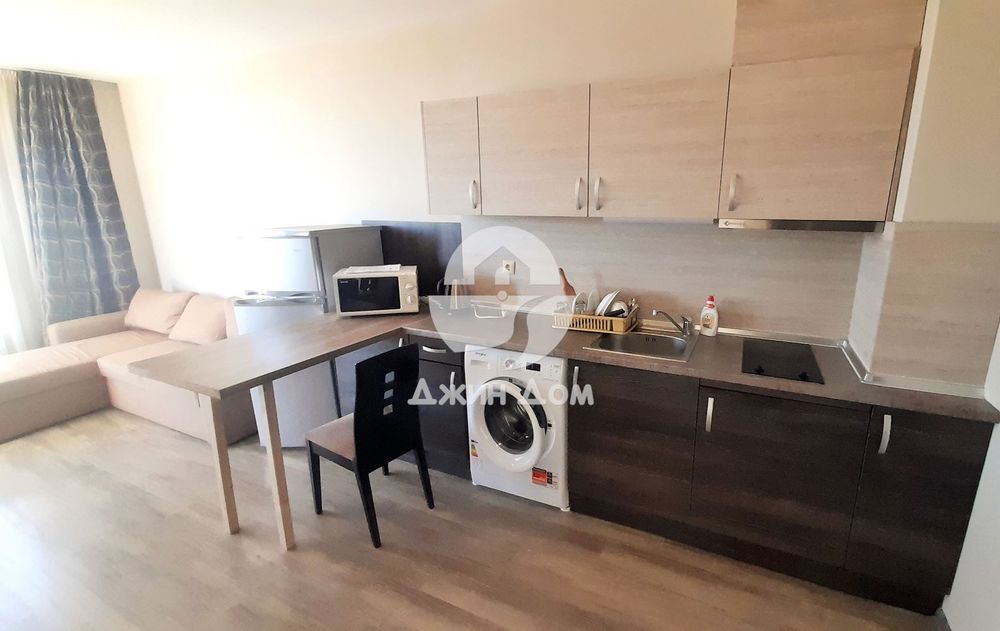 Продава се Двустаен апартамент в Свети Влас - 68 кв.м за 885 €/кв.м - Снимка #3