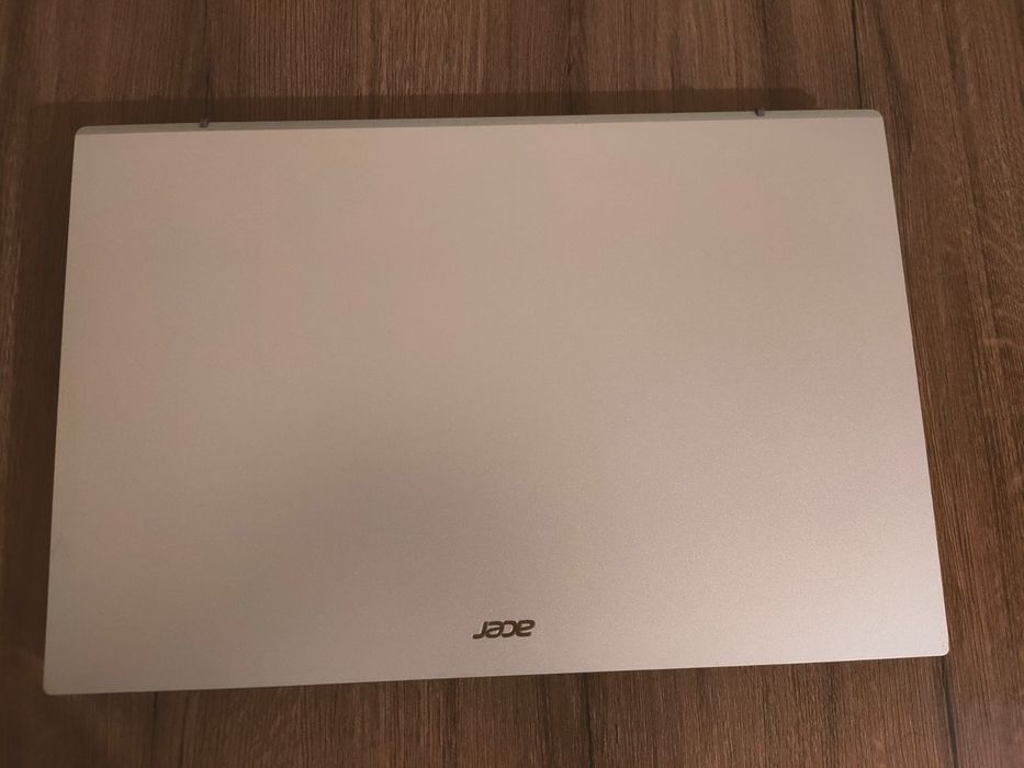 Leptop Acer aspire 3