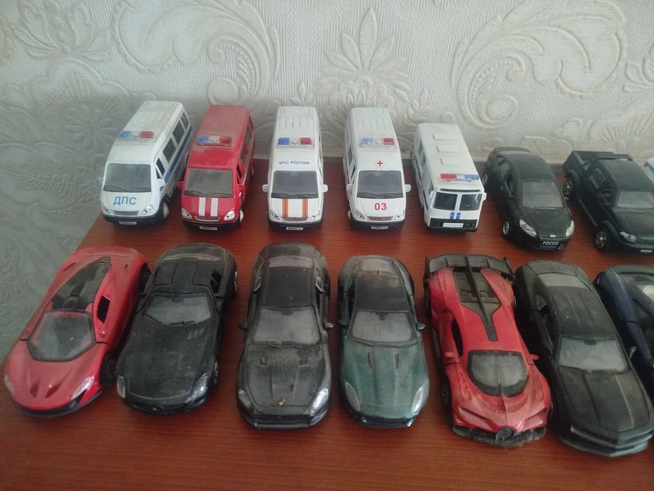 продам модельки машин