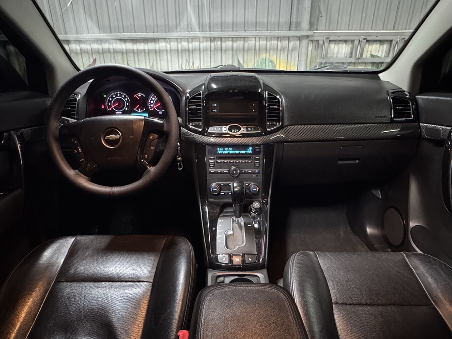 Captiva 3  черный кузов в отличном состоянии