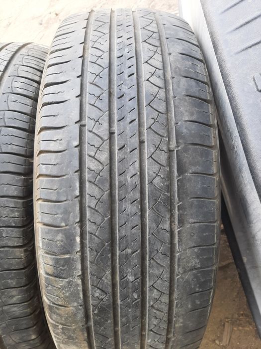 Продам шины 215/65/16 мишелин