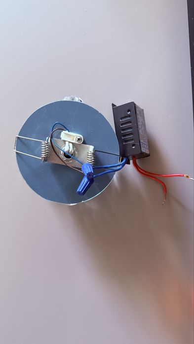 Продам софиты б/у