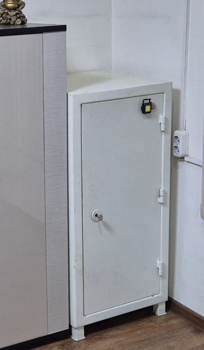 шкаф купе, офисная мебель