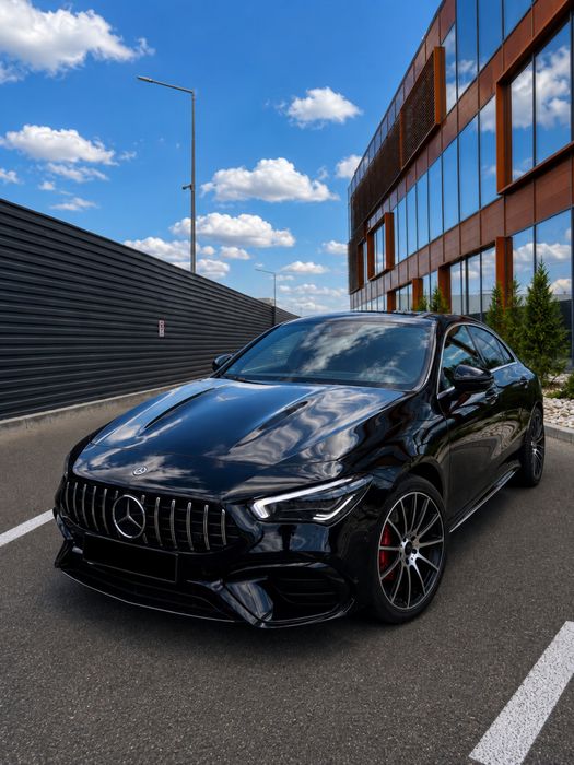 Mercedes-Benz CLA 250e AMG Line Plug-In Hibrid pret in Euro