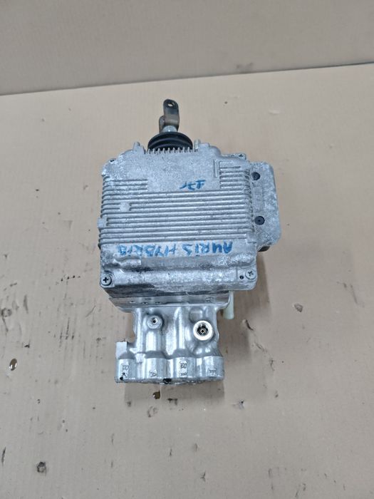 Абс/Abs помпа за Toyota Auris Hybrid