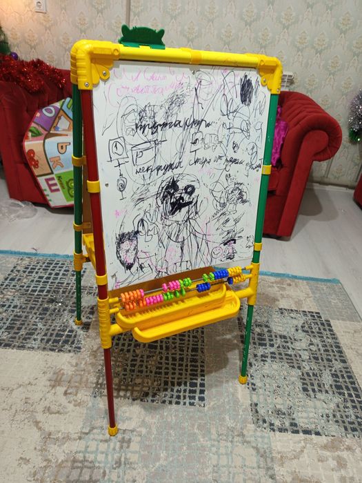 Продам       мольберт