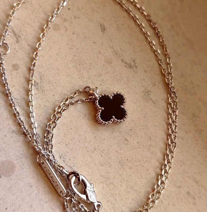 Дамско колие с малка черна детелина - Van Cleef & Arpels VCA