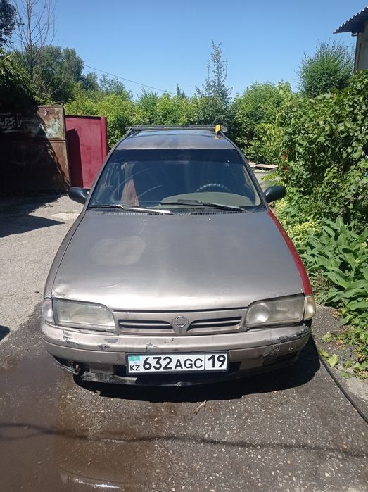 Продам Нисан примьера