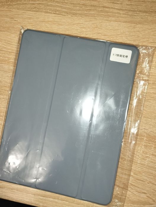 Кейс за iPad 5-9.7"