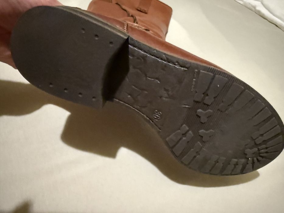 Cizme piele imblanite, stare foarte buna