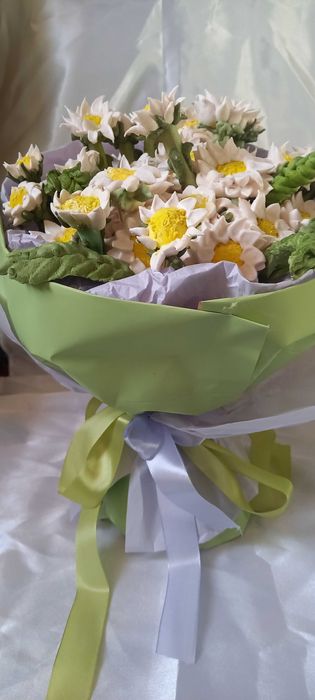 Цветы из зефира ромашки