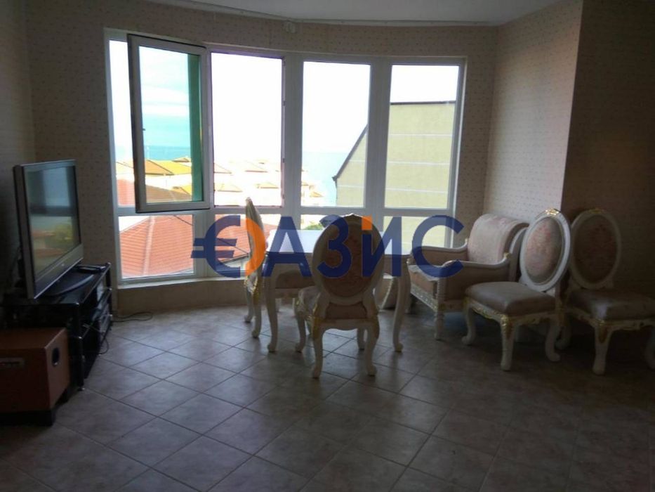 Продава се Двустаен апартамент в к.к. Елените - 72 кв.м за 702 €/кв.м - Снимка #2