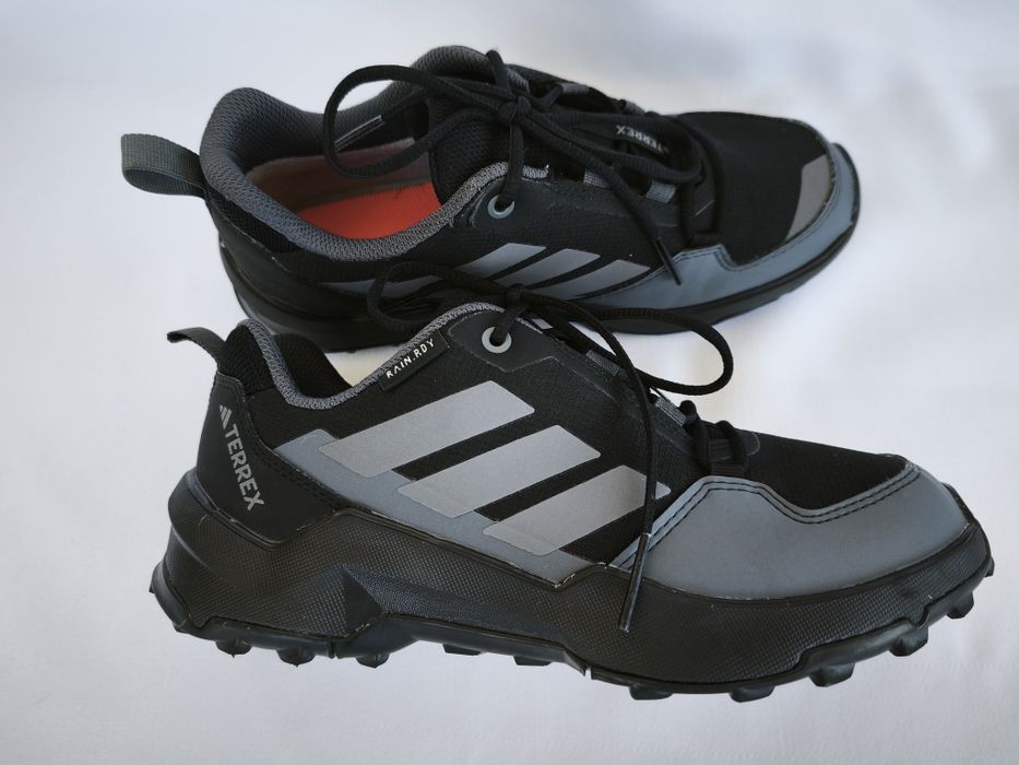 Adidas Terrex, оригинални маратонки, номер 35