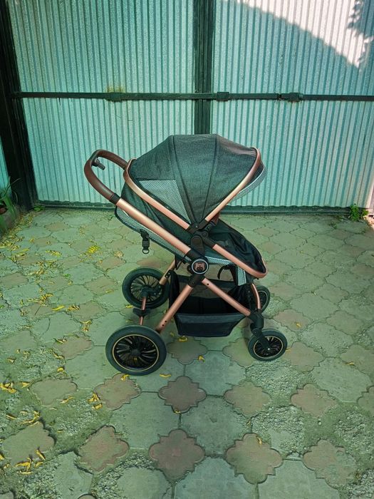 Продам коляску .
