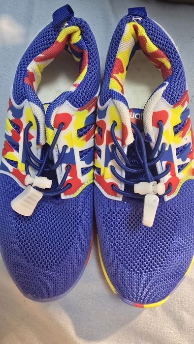 Adidasi barefoot, pentru înot,marimea 31