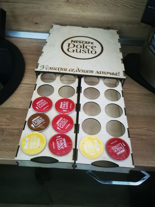 Кутия за капсули Dolce gusto