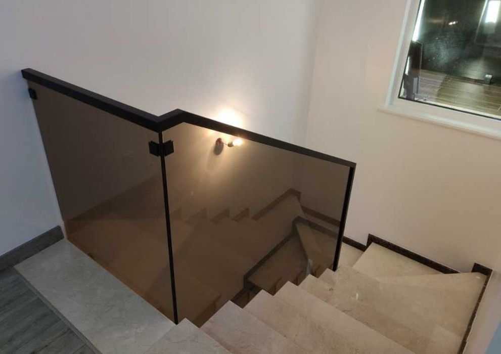 Usi sticla, balustrade interioare si exterioare