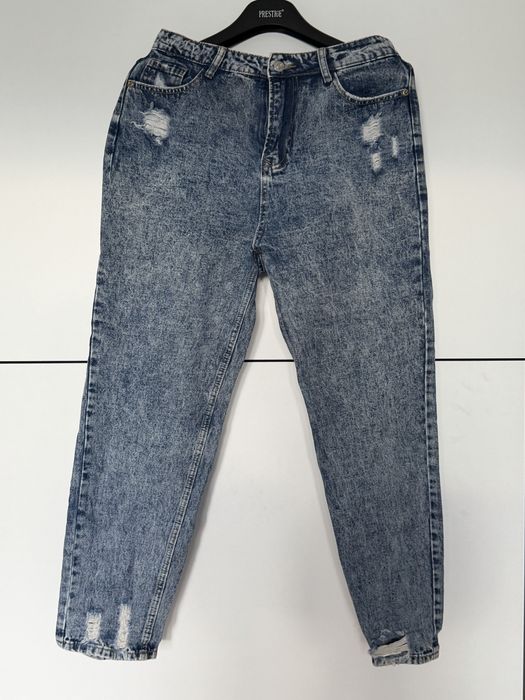 Дънки и анцуг тип панталон