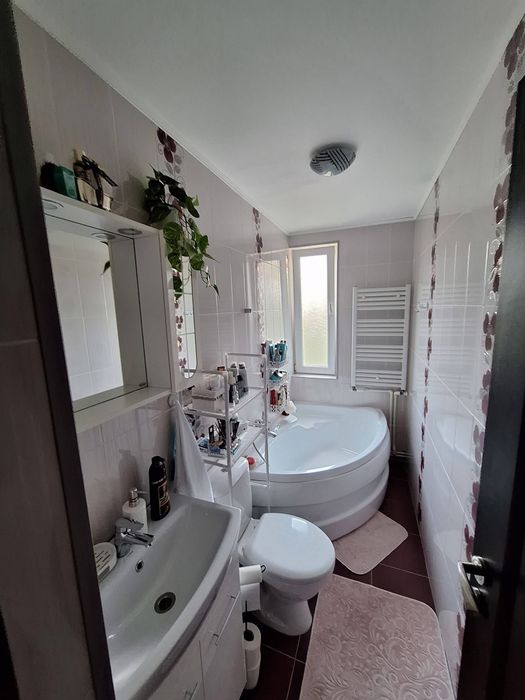 Vând apartament