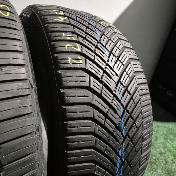 225 40 18 Continental m+s