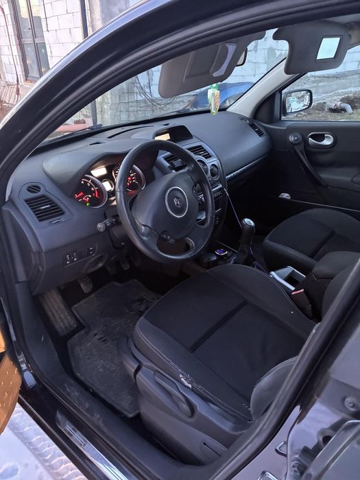 Renault Megane 2 1.6 gpl de fabrica