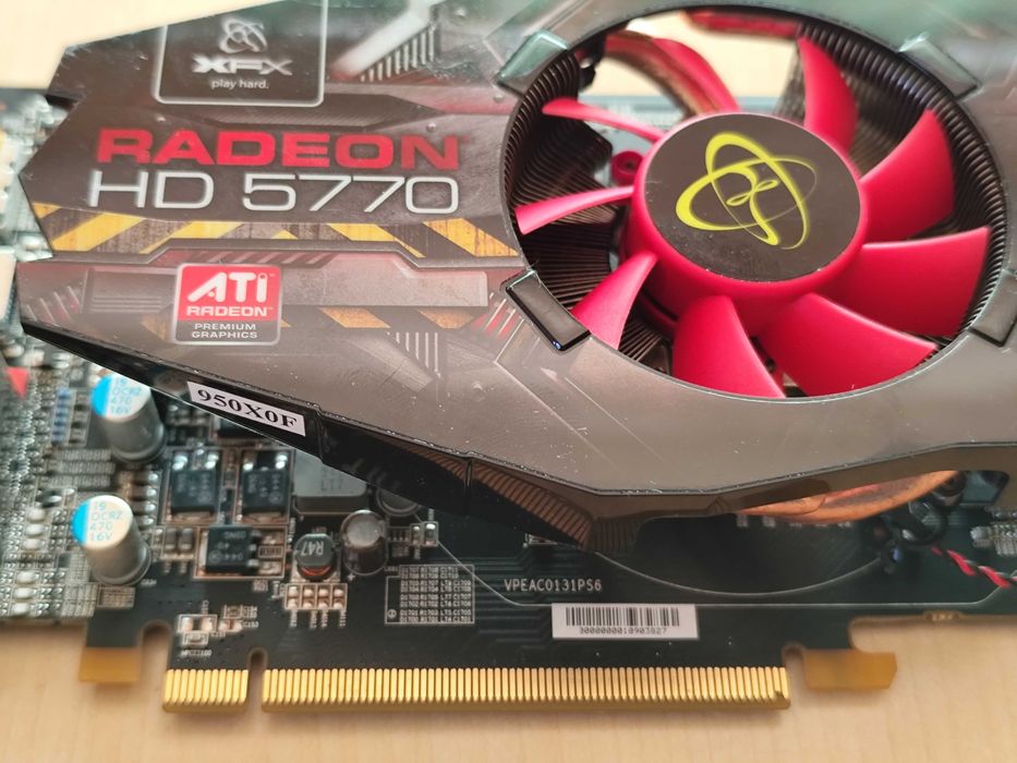 Placă video XFX Radeon HD 5770 1GB GDDR5 – Ediție Colecție / Retro Gaming