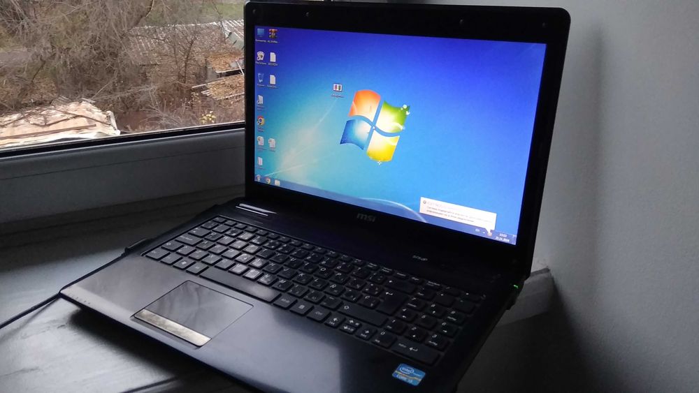 Надёжный рабочий MSI Core i3