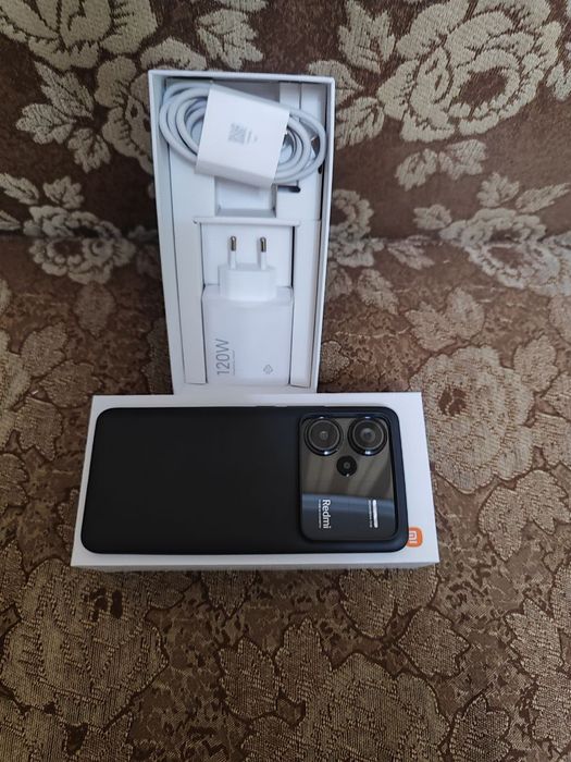 Redmi note 13 Pro Plus 12/512 gb идеал