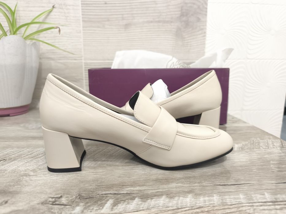 Туфли из натуральной кожи Sasha Fabiani