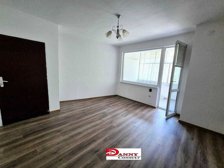 Продава се Етаж от къща в Велико Търново, Акация - 83 кв.м за 2025 €/кв.м - Снимка #2