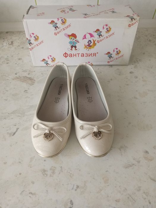 Продам на девочку