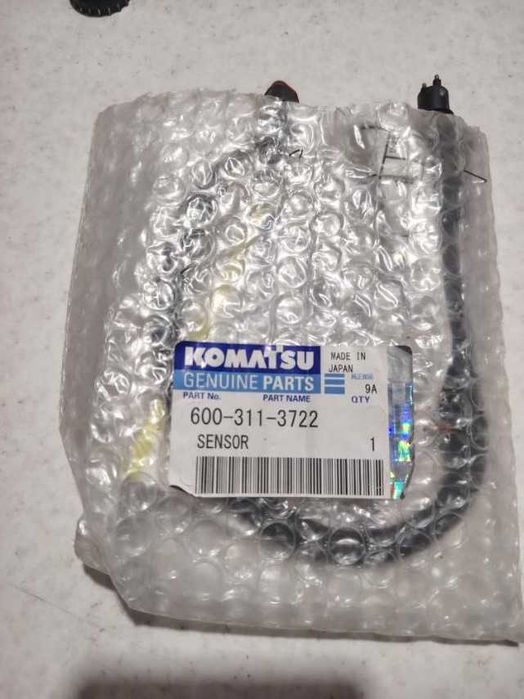 Продавам резервни части за машини Камацу